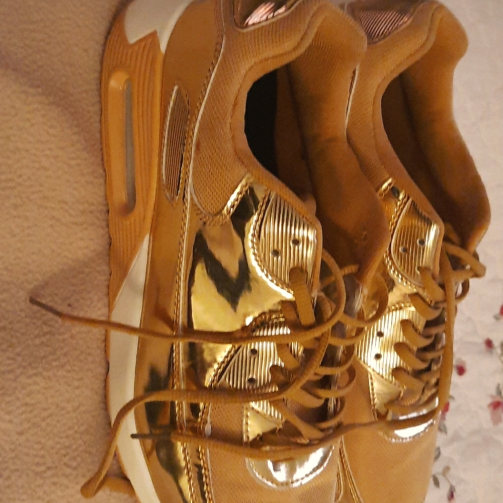 Mens GOLD